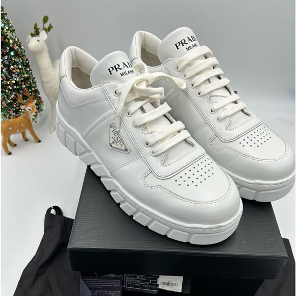 Men’s Prada, leather logo sneakers size 12 made in Italy - Picture 1 of 12